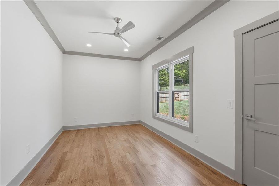 Spacious, unfurnished interior of a new home in , Roswell (Image 25).