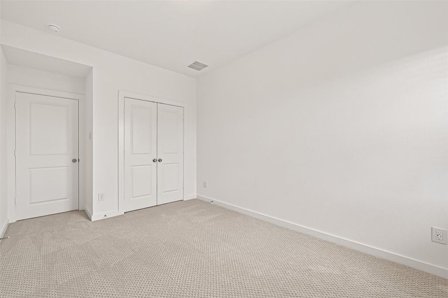 Spacious, unfurnished interior of a new home in , Katy (Image 24).