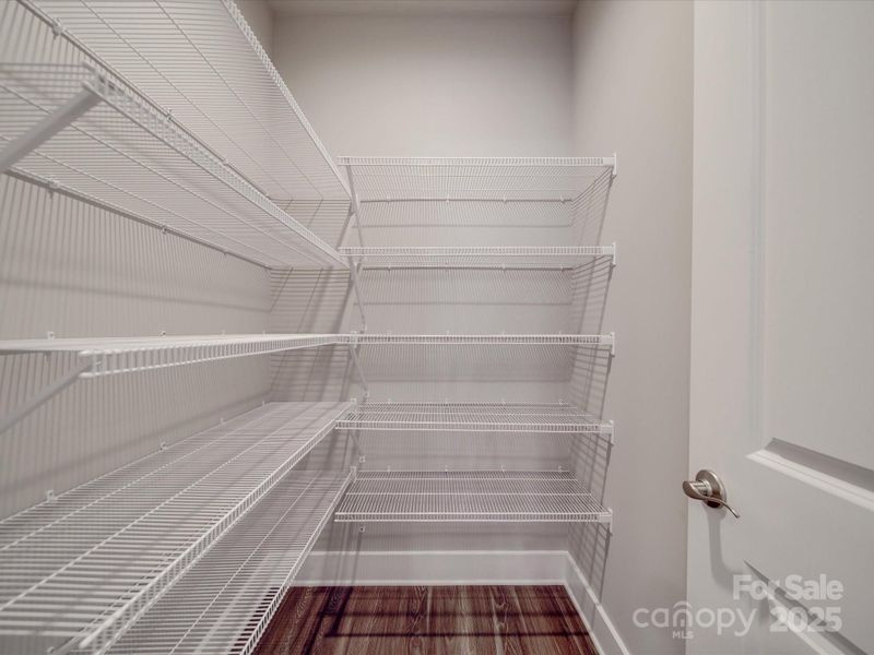 Image 43 of a home in .