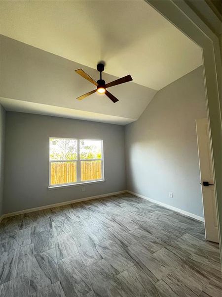 Spacious, unfurnished interior of a new home in , Granbury (Image 27).
