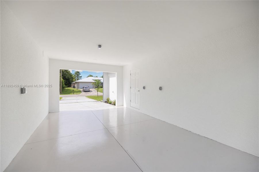 Spacious, unfurnished interior of a new home in , Lehigh Acres (Image 11). Spacious, unfurnished interior of a new home in , Lehigh Acres (Image 11).