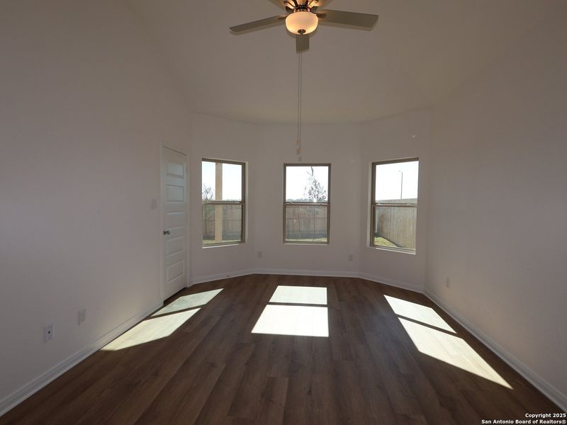 Spacious, unfurnished interior of a new home in Paloma Park, Converse (Image 26). Spacious, unfurnished interior of a new home in Paloma Park, Converse (Image 26).