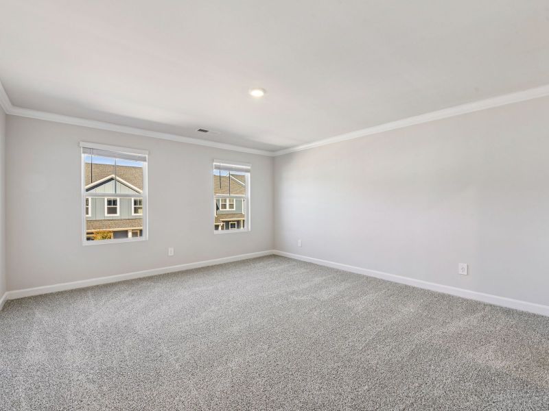 Spacious, unfurnished interior of a new home in Crossrail Station, Mooresville (Image 12).