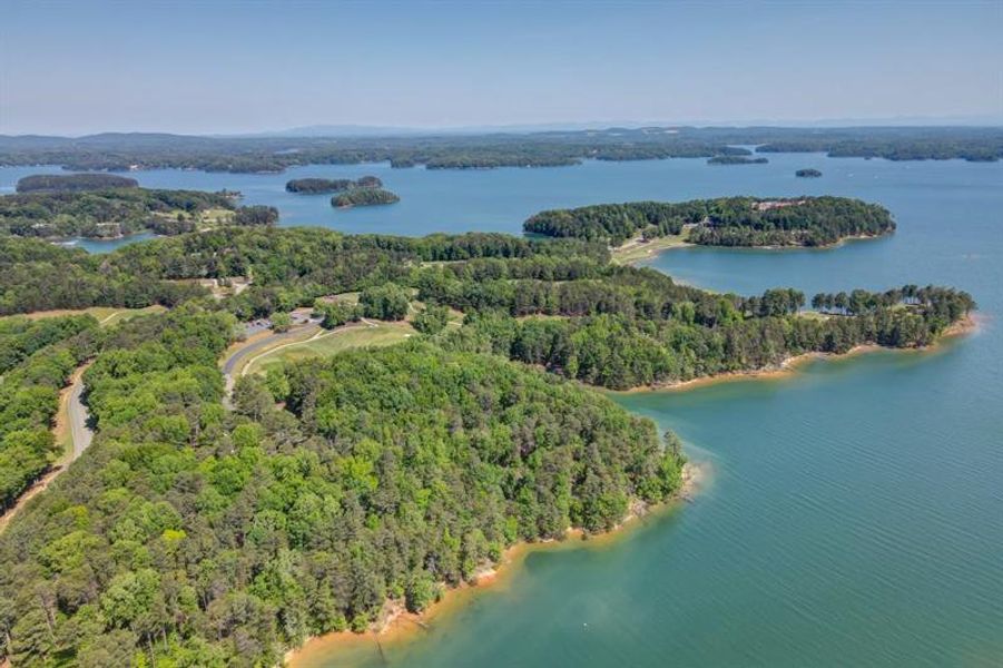 Natural landscape and outdoor views near Hemingway in Flowery Branch (Image 42).