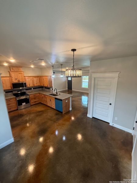 Furnished interior view inside a new home in , Beeville (Image 7).
