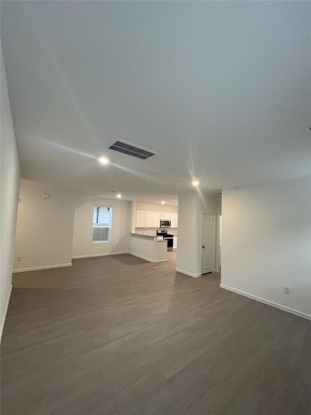 Spacious, unfurnished interior of a new home in Decker Farms, Magnolia (Image 23).