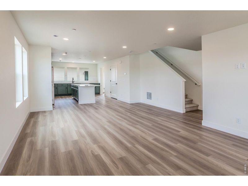 Spacious, unfurnished interior of a new home in Prairie Song, Windsor (Image 22). Spacious, unfurnished interior of a new home in Prairie Song, Windsor (Image 22).