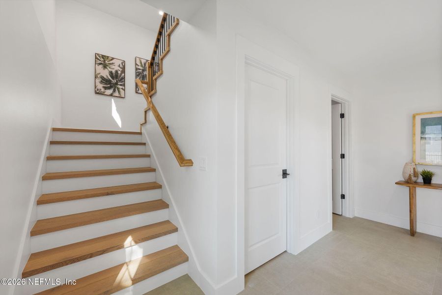 Spacious, unfurnished interior of a new home in , Jacksonville Beach (Image 28). Spacious, unfurnished interior of a new home in , Jacksonville Beach (Image 28).