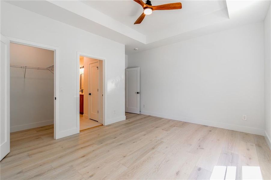 Spacious, unfurnished interior of a new home in , Gainesville (Image 24).