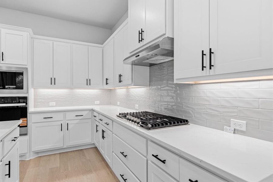 Stunning finishes in Light & Bright Kitchen