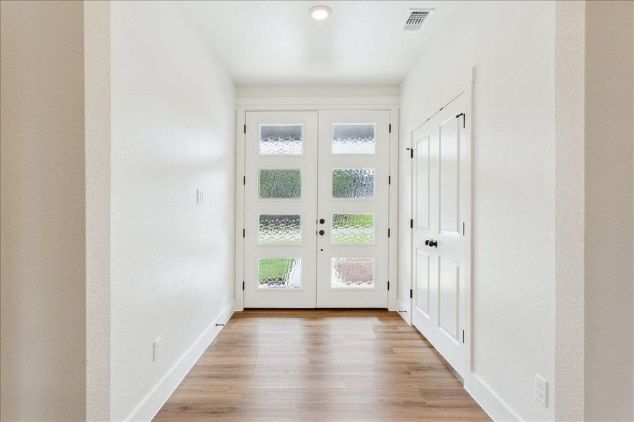 Spacious, unfurnished interior of a new home in , Temple (Image 30). Spacious, unfurnished interior of a new home in , Temple (Image 30).
