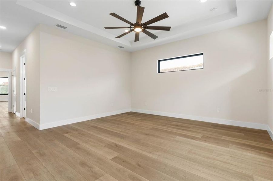 Spacious, unfurnished interior of a new home in , Palm Coast (Image 53).