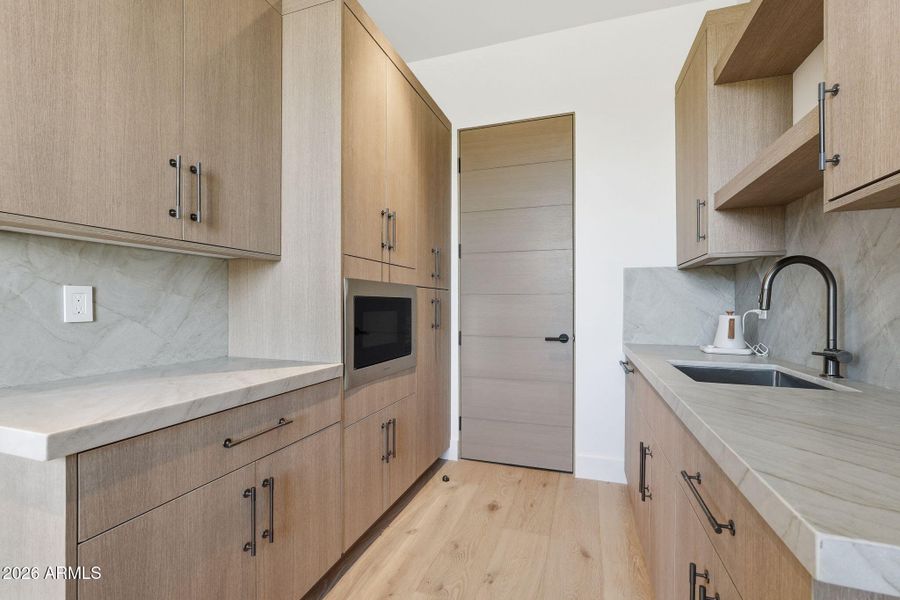 158_ListerPros (2) 158_ListerPros (2)