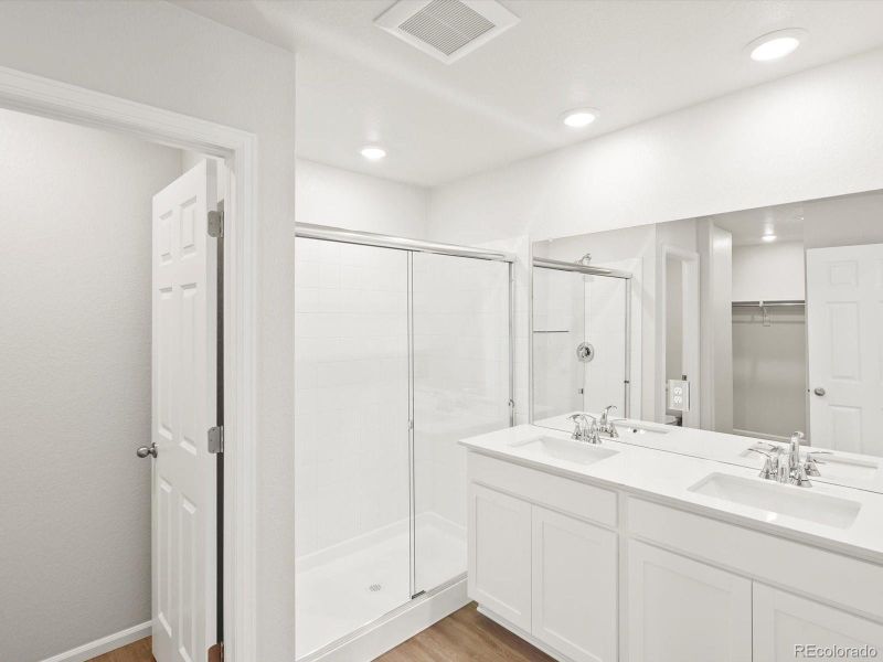 Furnished interior view inside a new home in Lake Bluff, Greeley (Image 4). Furnished interior view inside a new home in Lake Bluff, Greeley (Image 4).