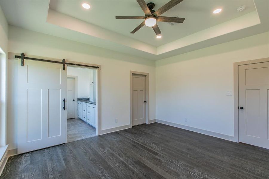 Spacious, unfurnished interior of a new home in , Waco (Image 16).