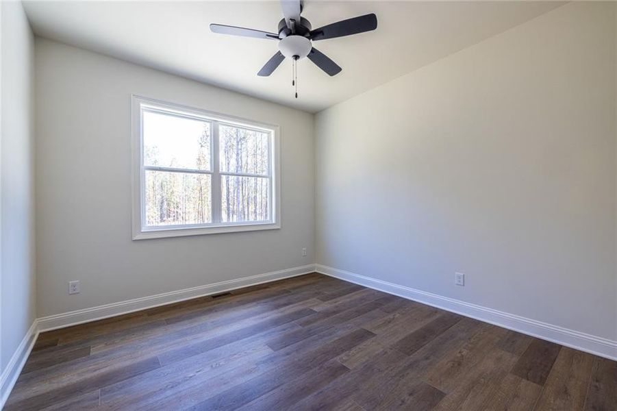 Spacious, unfurnished interior of a new home in , Dallas (Image 28).