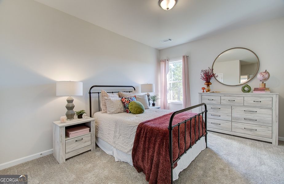Furnished interior view inside a new home in Mallard’s Landing, Jefferson (Image 56).