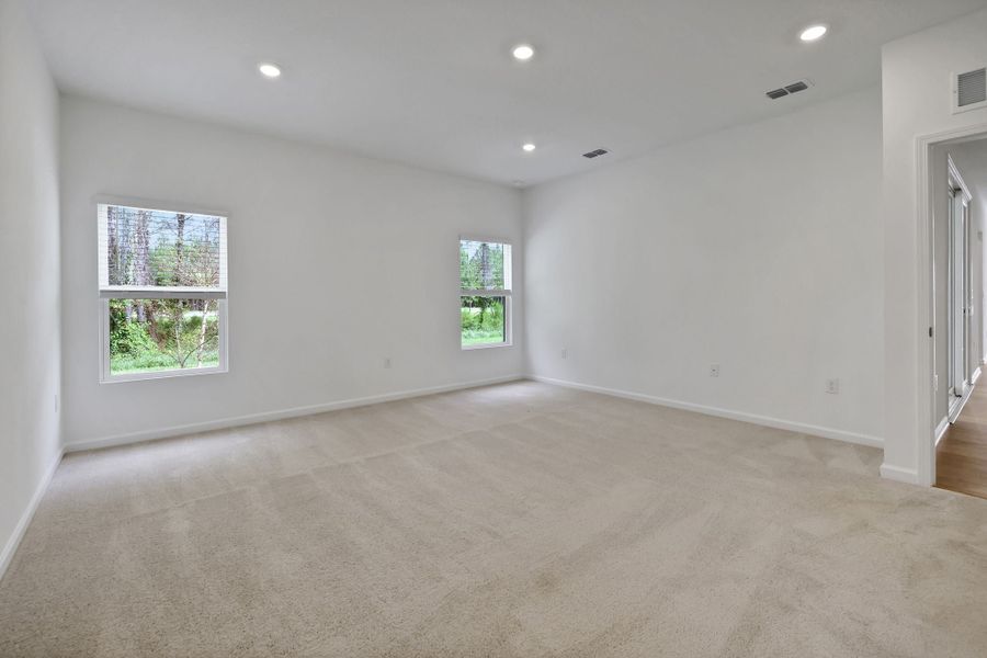 4br New Home in Green Cove Springs, FL.  - Slide 28