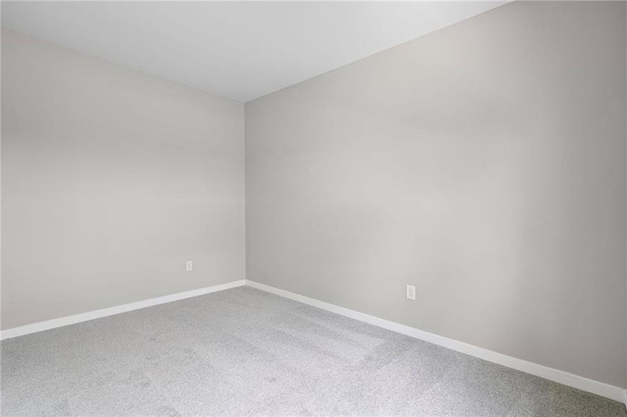 Spacious, unfurnished interior of a new home in Crossvine Estates, Braselton (Image 42).