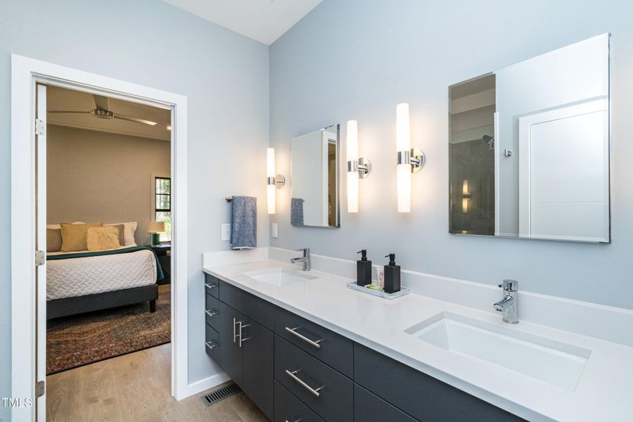 Floating Vanity with Quartz