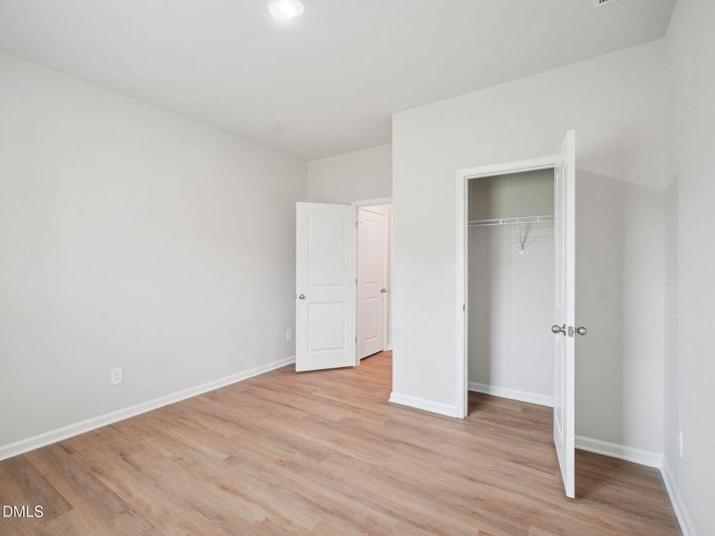 20-web-or-mls-Raleigh - River Glen - 636