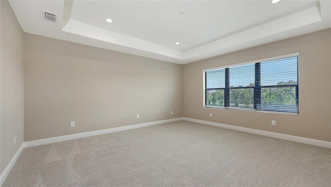 Spacious, unfurnished interior of a new home in Palm Grove, Lakewood Ranch (Image 33). Spacious, unfurnished interior of a new home in Palm Grove, Lakewood Ranch (Image 33).