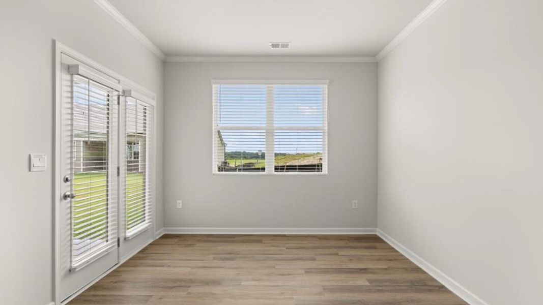 Spacious, unfurnished interior of a new home in Liberty Crossing, Braselton (Image 19).