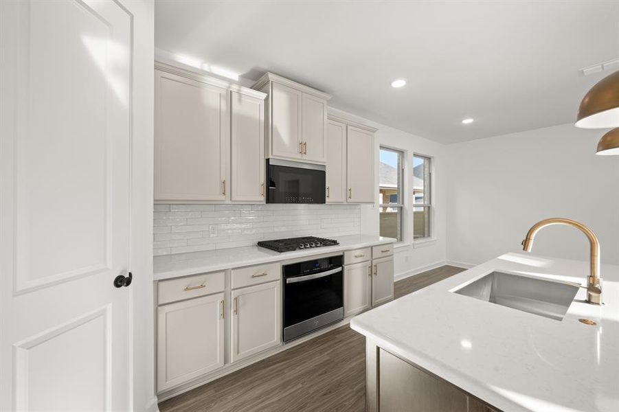 8728 Treeline- Kitchen-5