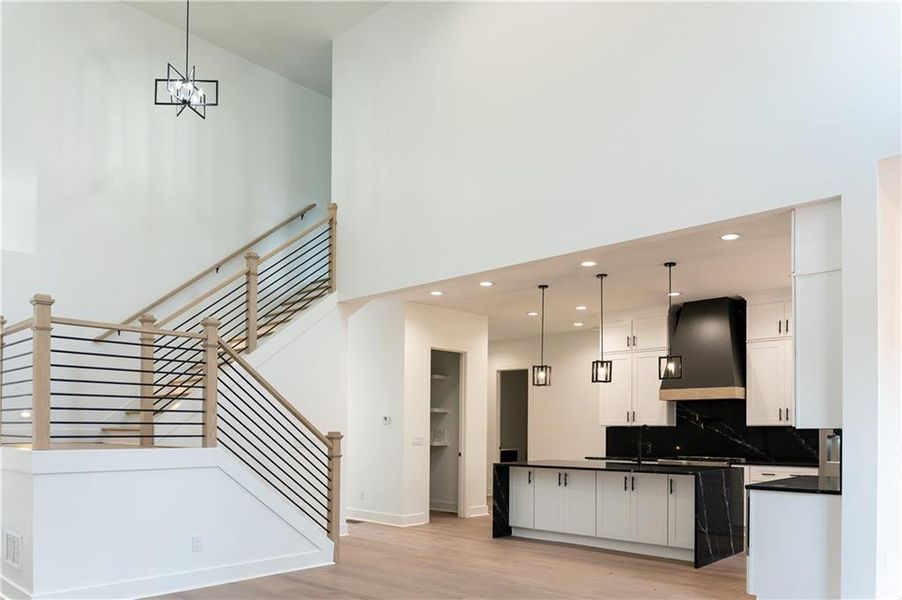 Image 93 of a home in .