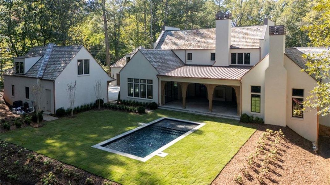 Exterior details and patio area of a home in , Atlanta (Image 27).