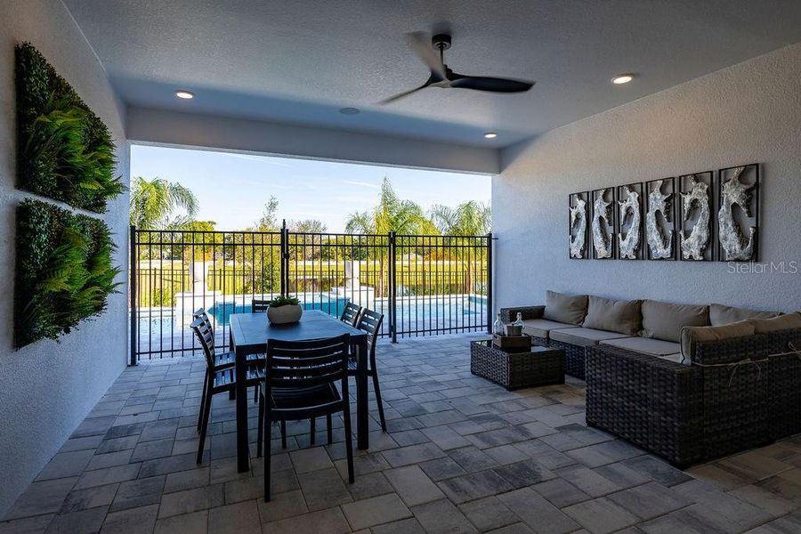 Furnished interior view inside a new home in Ravencliffe, Oviedo (Image 8).