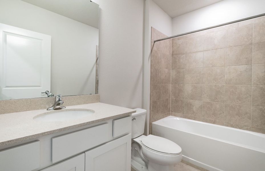 Furnished interior view inside a new home in Oakfield Lakes, Parrish (Image 5).