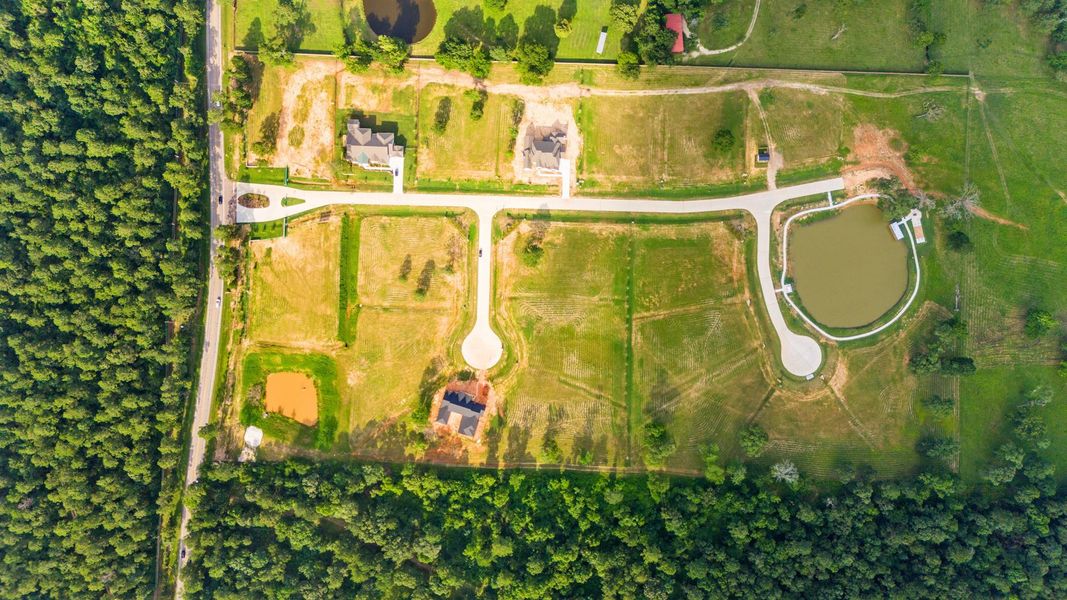 Image 8 of a home in Bentwood Farms.