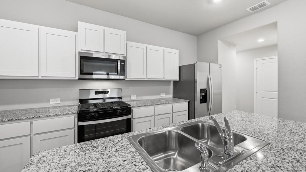 Furnished interior view inside a new home in Legado, Cleburne (Image 7).