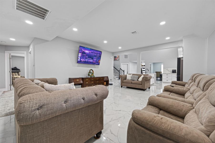 Furnished interior view inside a new home in , Conroe (Image 16). Furnished interior view inside a new home in , Conroe (Image 16).