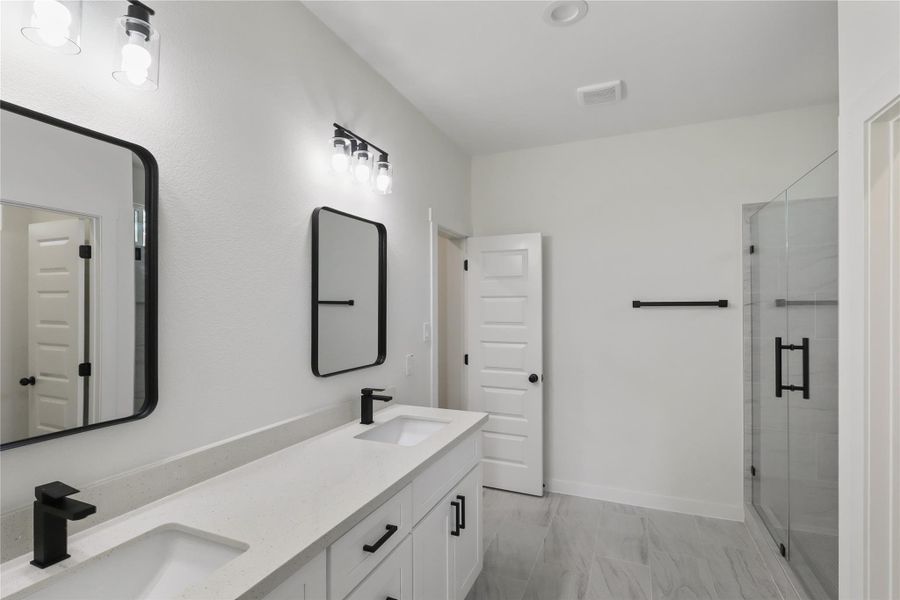 Double sink in primary Bathroom Double sink in primary Bathroom