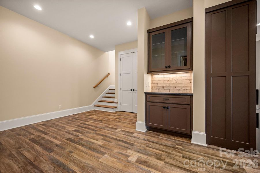 Spacious, unfurnished interior of a new home in , Tryon (Image 21).