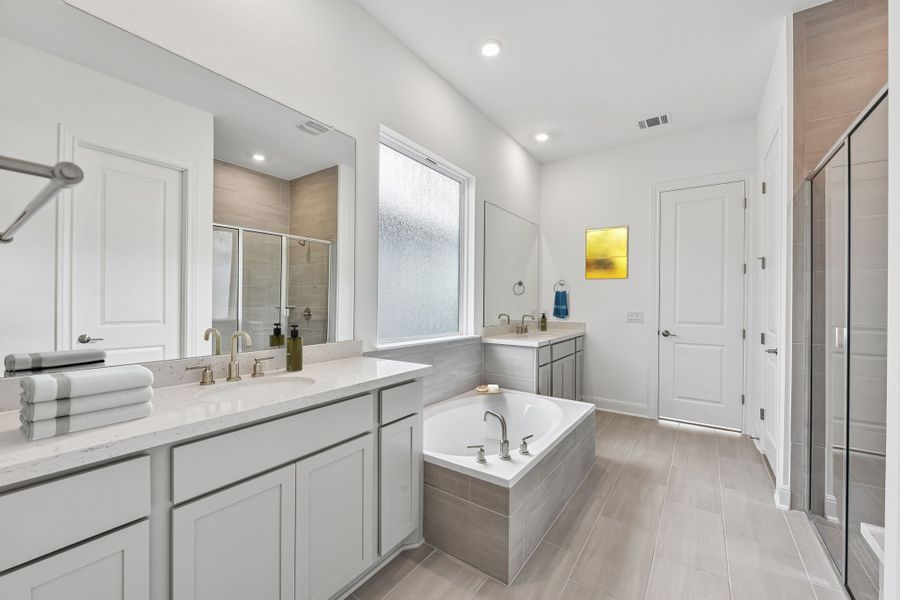 Furnished interior view inside a new home in Silverleaf, Cedar Creek (Image 4).