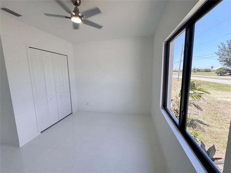 Spacious, unfurnished interior of a new home in , Cape Coral (Image 20). Spacious, unfurnished interior of a new home in , Cape Coral (Image 20).