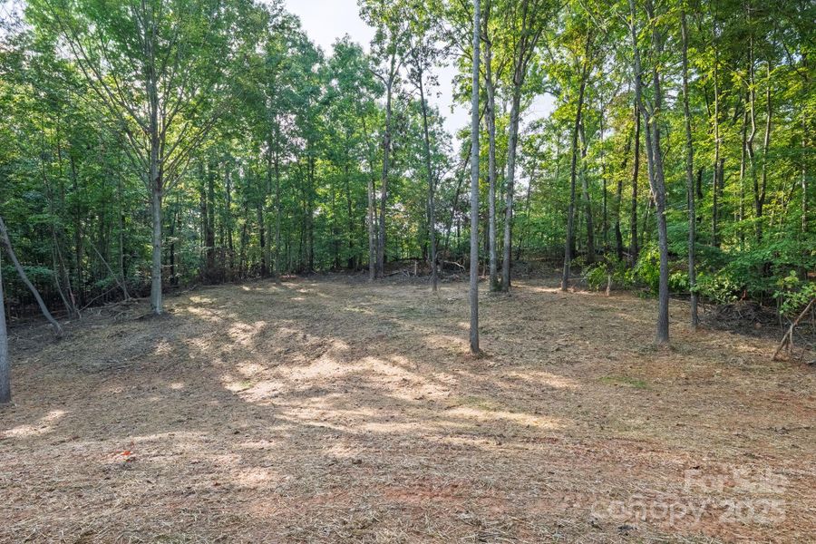 Image 40 of a home in .