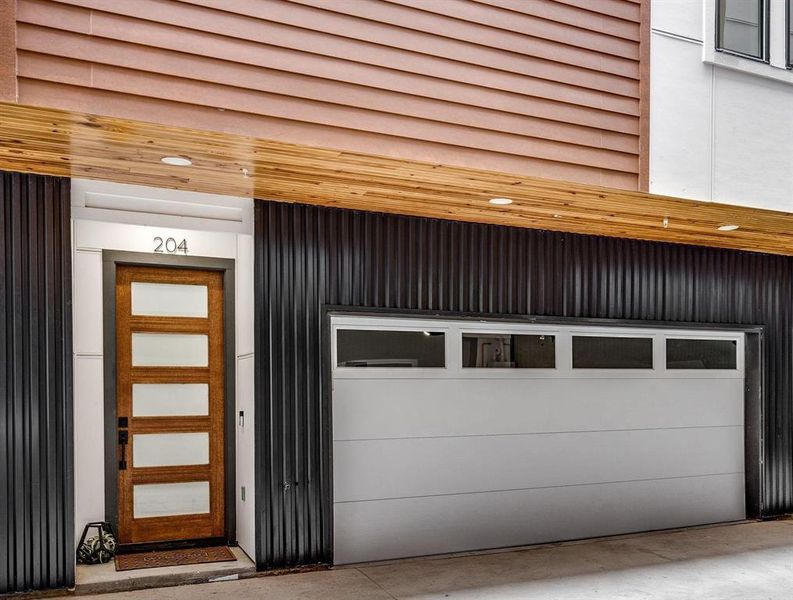 Exterior details and patio area of a home in , Dallas (Image 23).
