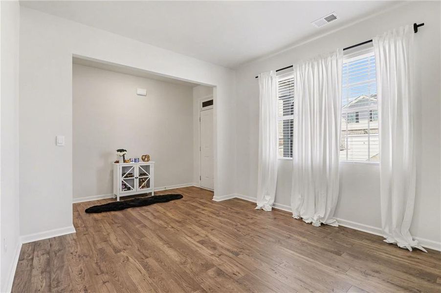 Spacious, unfurnished interior of a new home in , Dallas (Image 26). Spacious, unfurnished interior of a new home in , Dallas (Image 26).