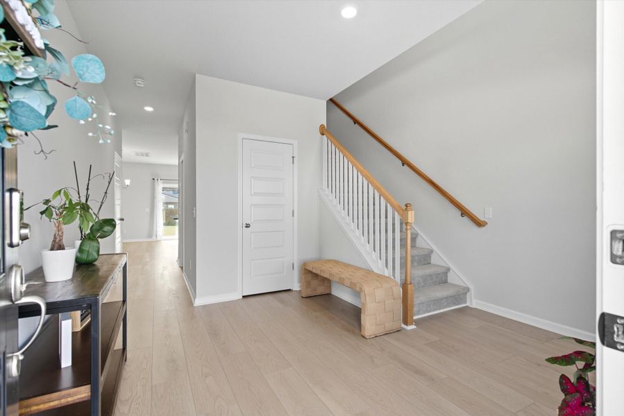 Furnished interior view inside a new home in Heron's Walk at Summers Corner: Carolina Collection, Summerville (Image 6). Furnished interior view inside a new home in Heron's Walk at Summers Corner: Carolina Collection, Summerville (Image 6).