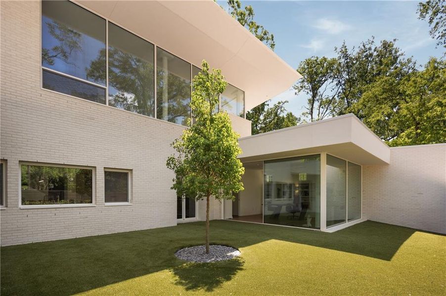 Exterior details and patio area of a home in , Atlanta (Image 40).