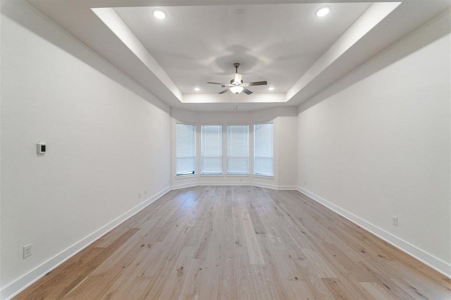 Spacious, unfurnished interior of a new home in Sonoma Verde, Rockwall (Image 24).