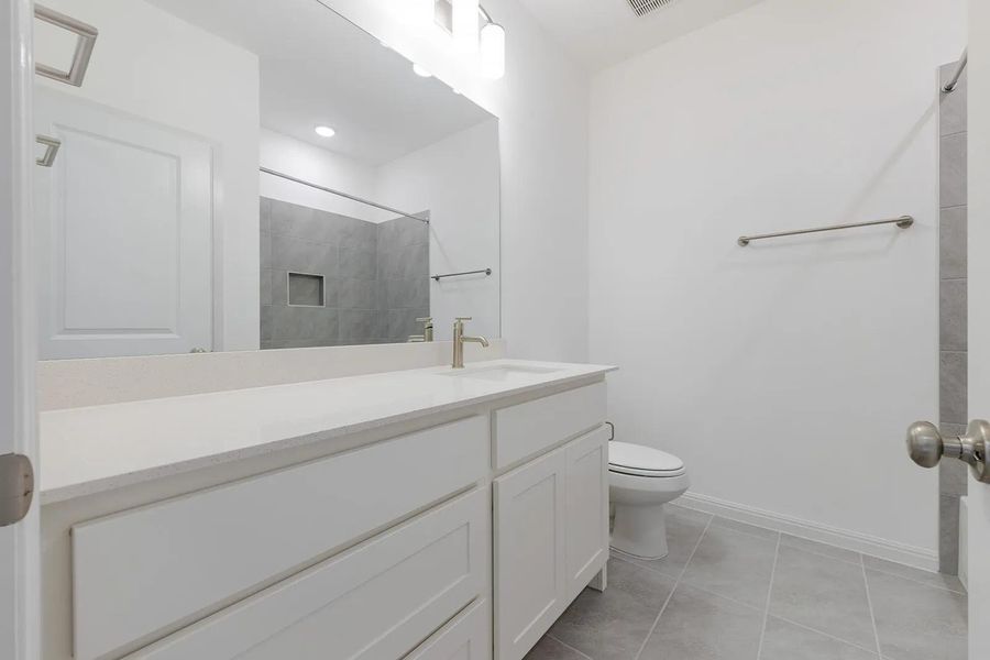 Furnished interior view inside a new home in Parmer Ranch 60, Georgetown (Image 5).