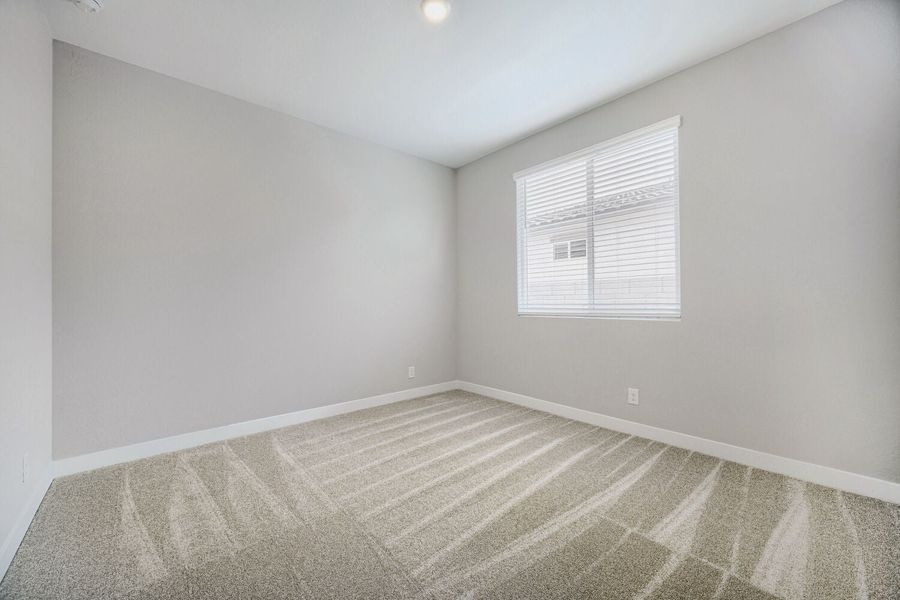 4br New Home in San Tan Valley, AZ.  - Slide 24