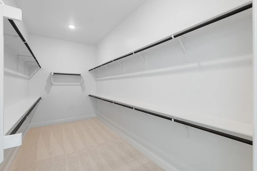 Deerfield II primary closet