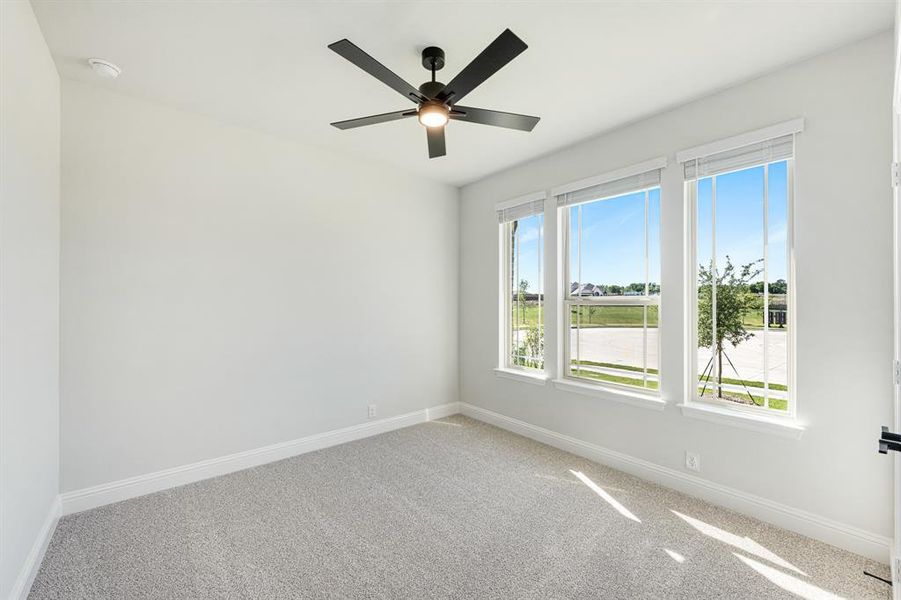 Spacious, unfurnished interior of a new home in Arcadia Trails, Balch Springs (Image 21).