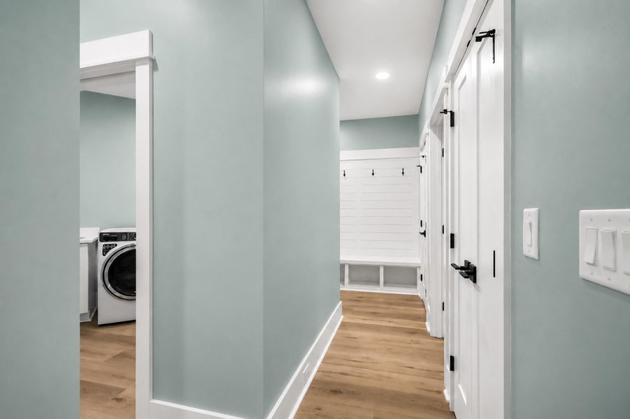 Spacious, unfurnished interior of a new home in , Hollywood (Image 58). Spacious, unfurnished interior of a new home in , Hollywood (Image 58).